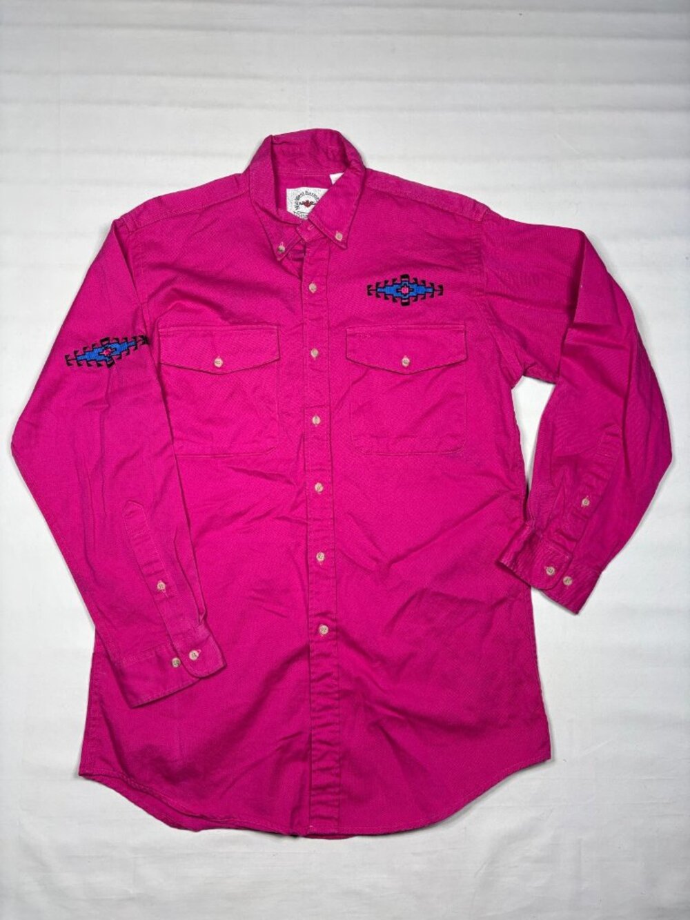 Vintage MWG MidWest Garment Aztec Embroidered Fuchsia Pink Cotton Western Shirt